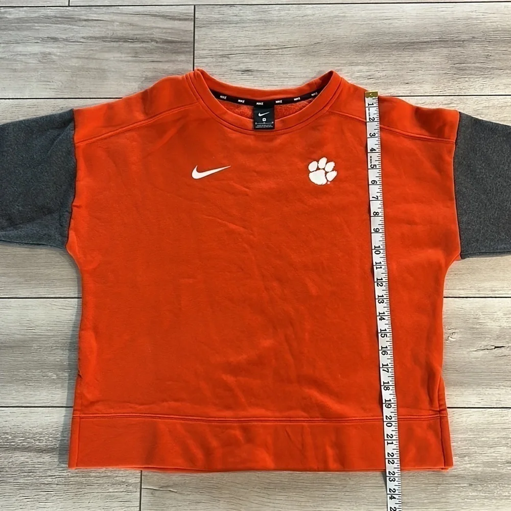 Nike Tops Nike Clemson Tigers Sideline Crew Neck Sweatshirt Women's Medium